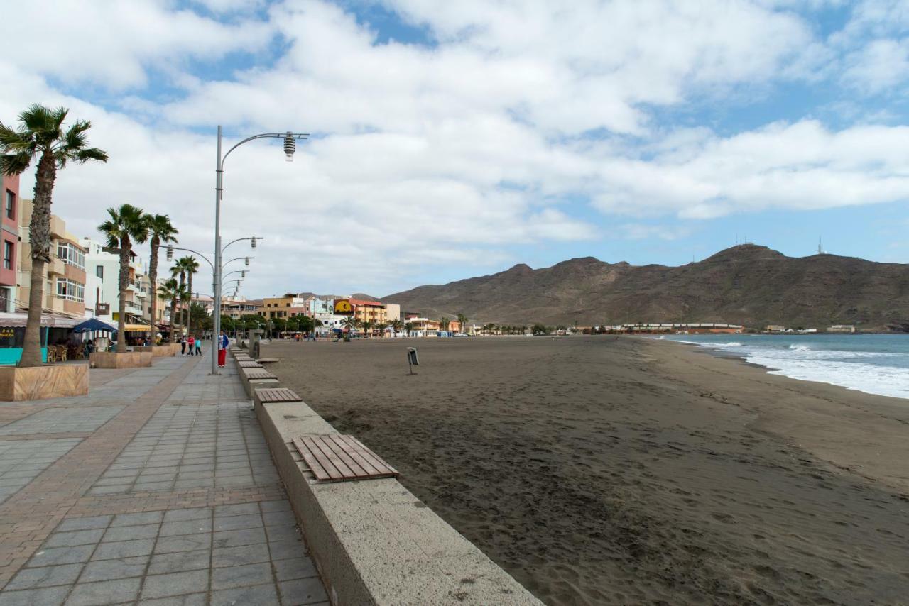 Apartamento ático Gran Tarajal Bagian luar foto